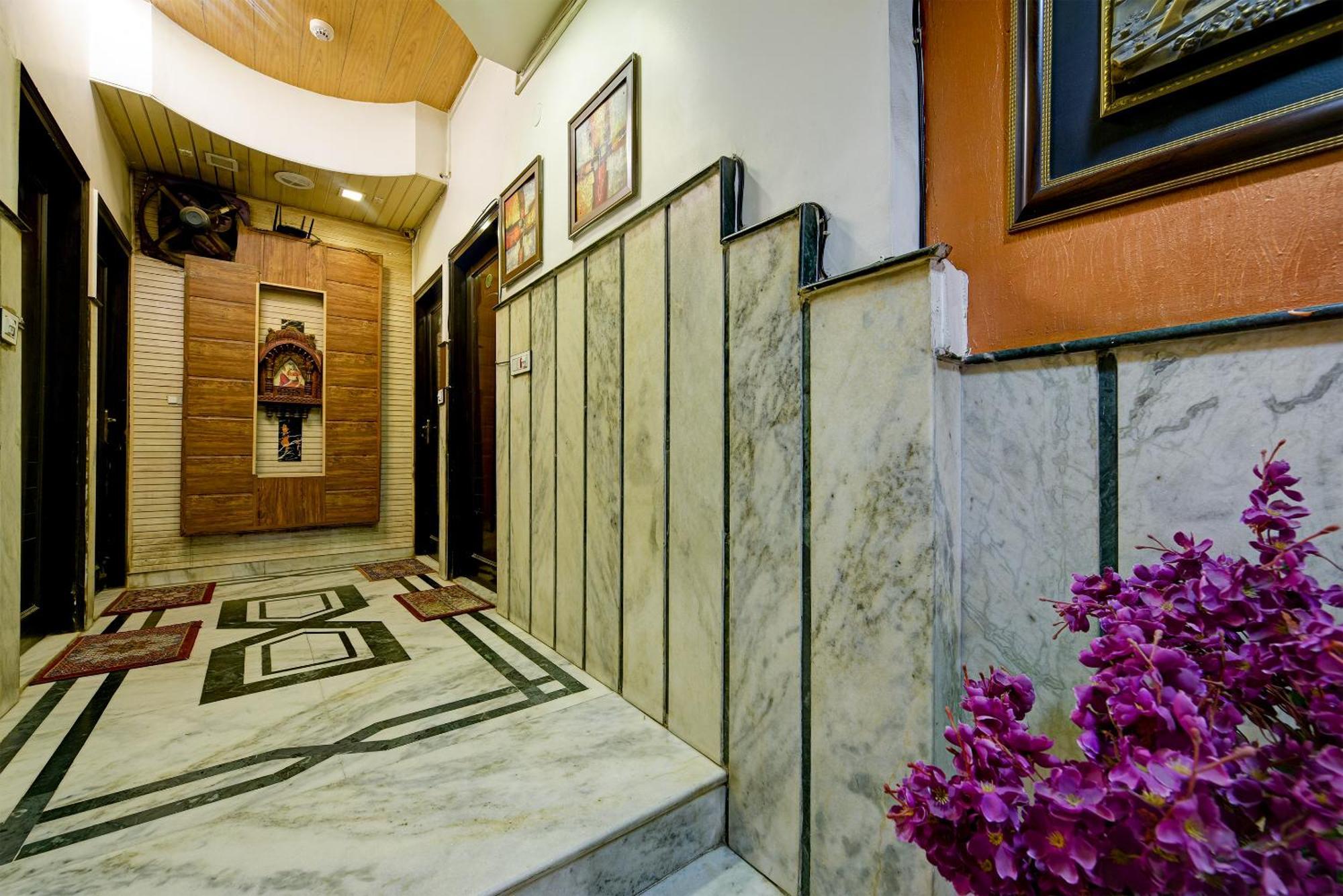 Hotel Shiva Intercontinental - New Delhi Railway Station - Paharganj 외부 사진