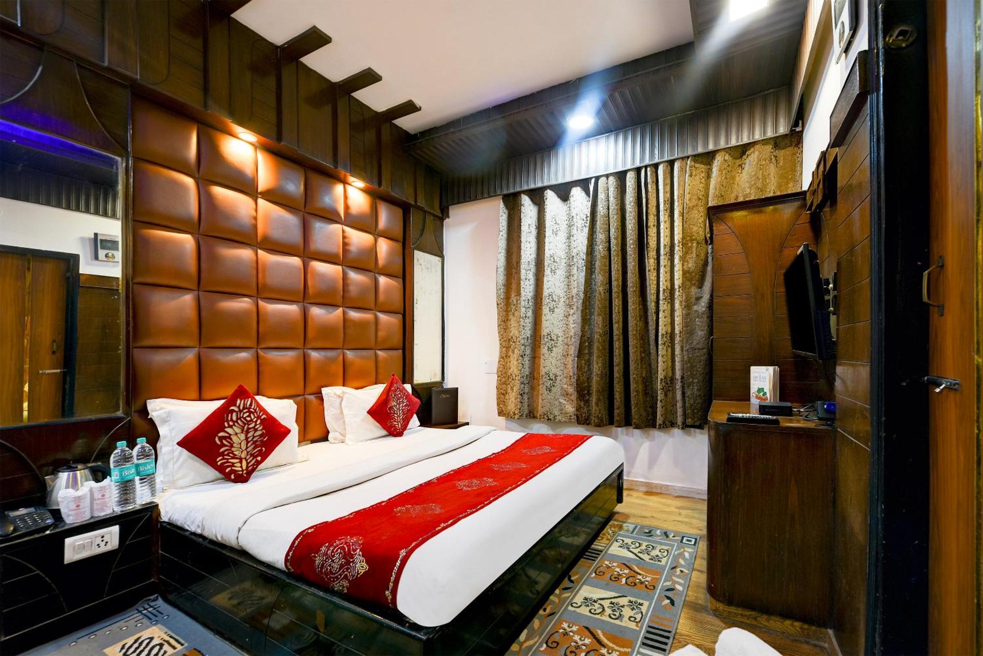 Hotel Shiva Intercontinental - New Delhi Railway Station - Paharganj 외부 사진