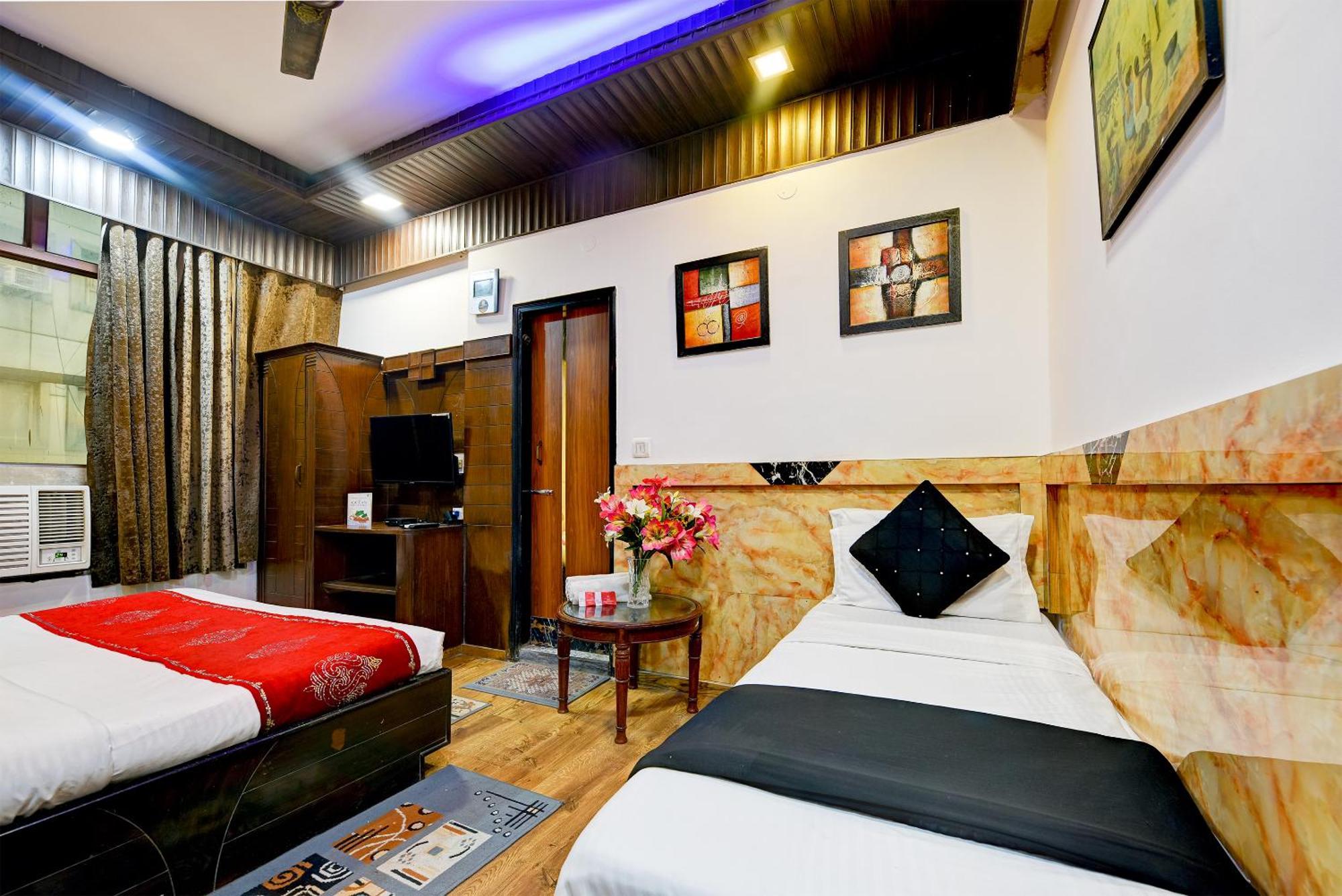 Hotel Shiva Intercontinental - New Delhi Railway Station - Paharganj 외부 사진