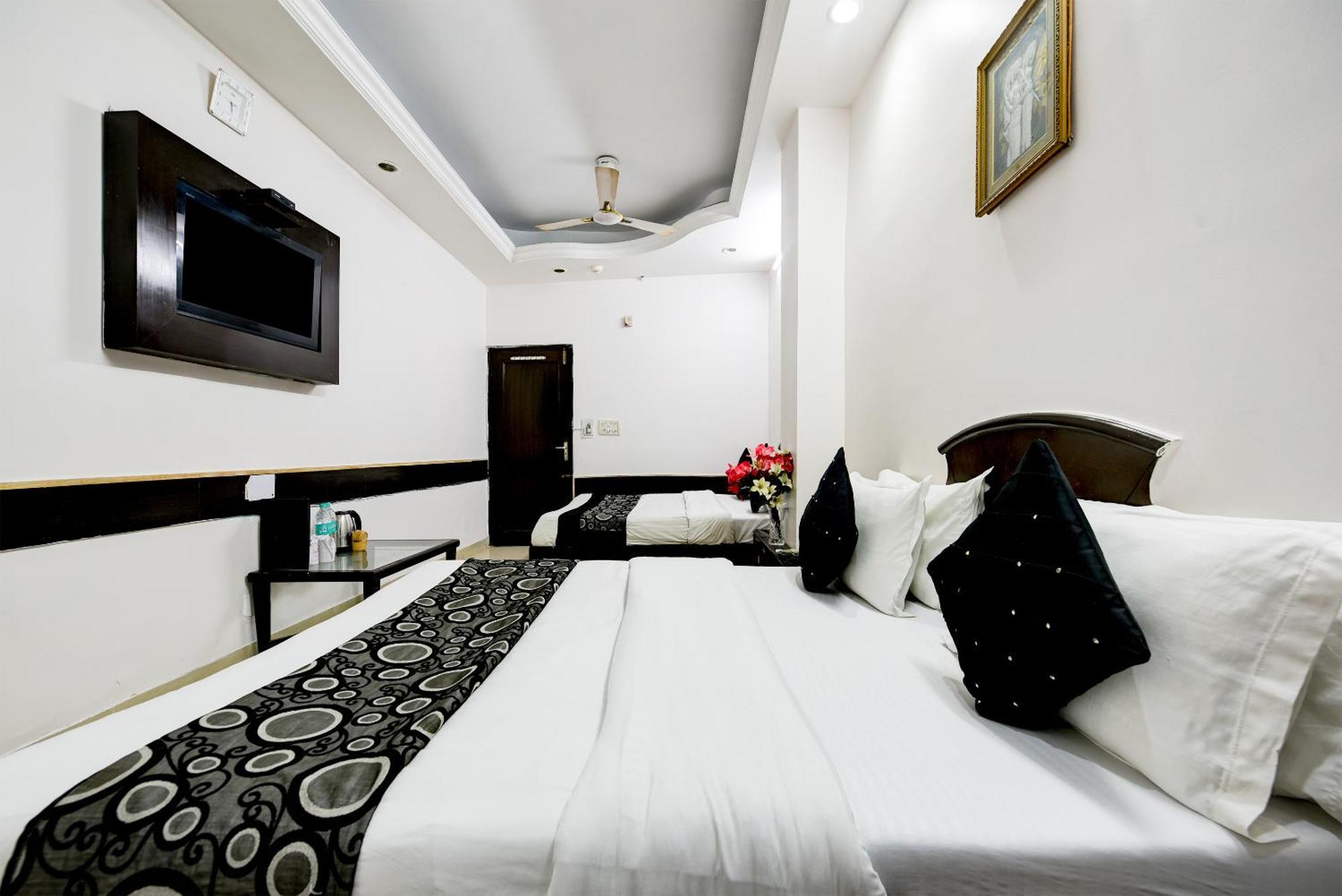 Hotel Shiva Intercontinental - New Delhi Railway Station - Paharganj 외부 사진