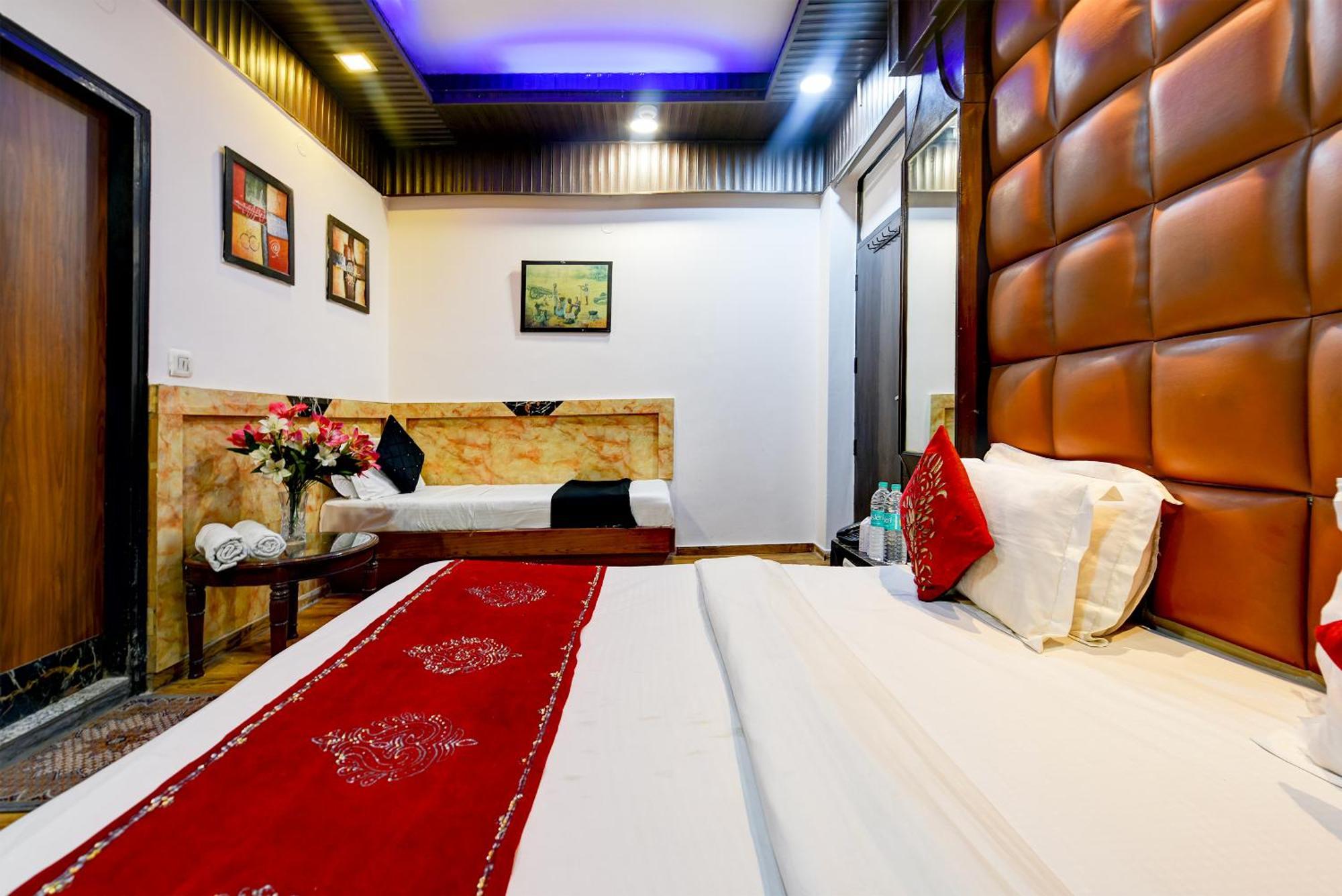 Hotel Shiva Intercontinental - New Delhi Railway Station - Paharganj 외부 사진